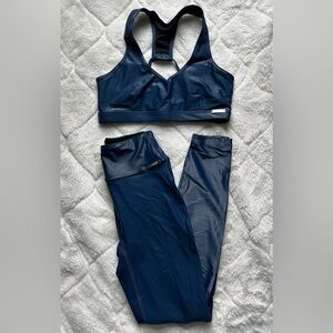 Bombshell Sportswear Glossy Leggings & Bra Set - Gloss Navy - Top M, Leggings S
